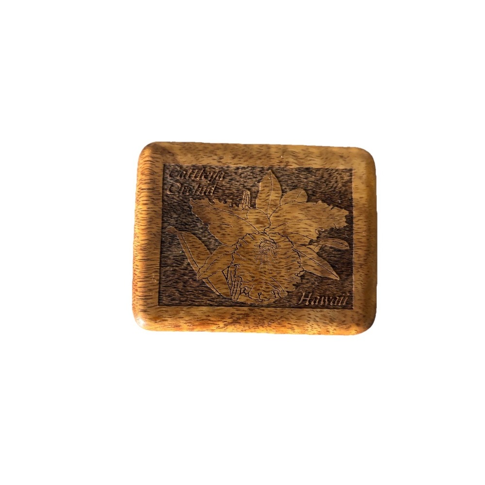 Vintage Hawaiian Koa Wood Trinket Box Design Floral Orchid‎ Etched Design Felt